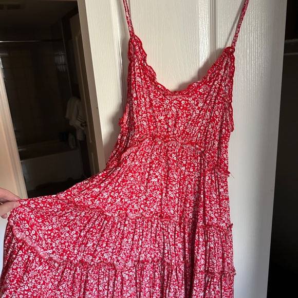 Red Ditsy Floral Tiered Summer Mini Dress Size XL - Picture 2 of 5